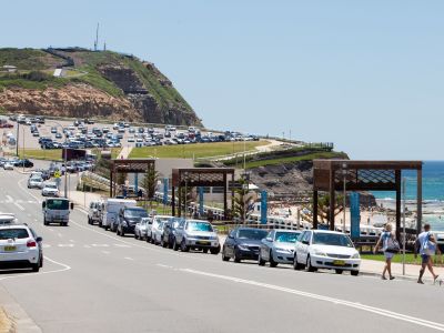 Image of the escarpment at Bar Beach